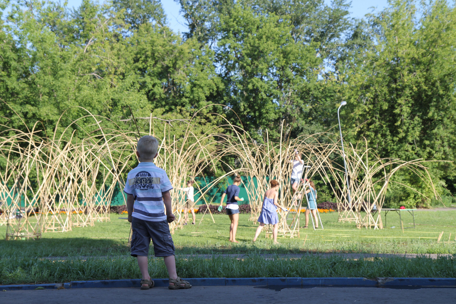 Two week workshop in Gorky Park with students from the Strelka Institute, Moscow, Russia.